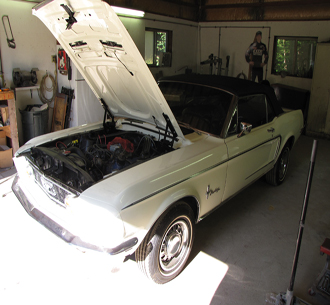 1968 Ford Mustang Front Right Side